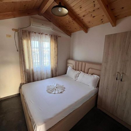 Guest Rooms Arbri Vlorë 外观 照片